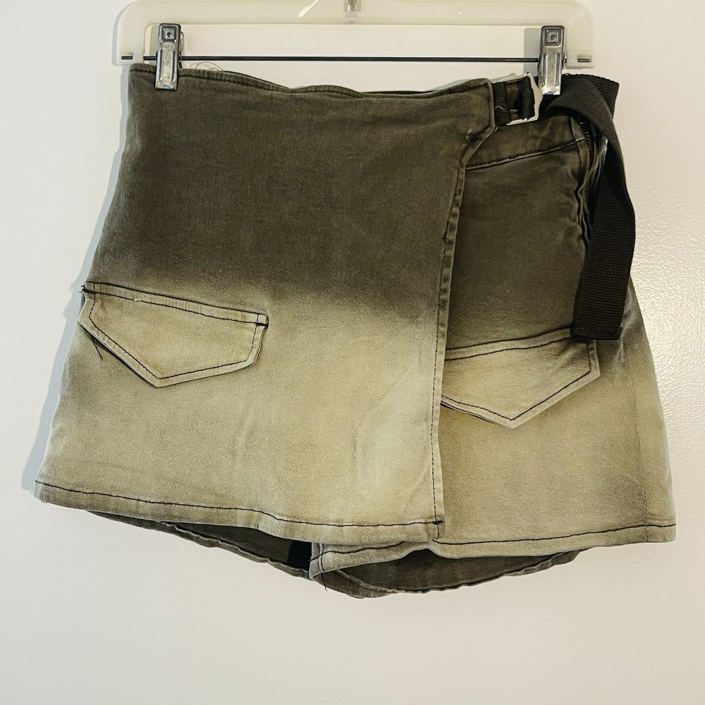 Y2K Women's Olive Ombre Denim Washed Mini Short / Skort Small‎